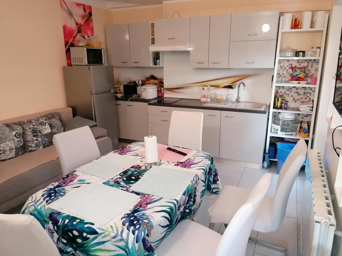 Apartment Lucija Kostrena Buitenkant foto